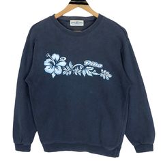 Vintage Piko Hawaiian Longboard Wear crewneck sweatshirt in navy blue colour. Pullover sweater with printed logo on both side. Still in good condition EXCEPT little bit faded. SEE THE PICTURES FOR MORE DETAILS. CONDITION : 7.9/10 MEASUREMENT Pit : 20 inch Length : 24 inch Shoulder : 18.5 inch Arm Length : 21.5 inch Size On Tag : None Recommended Size : S PAYMENT We accept PayPal only. The item will be ship 3-5 days once the payment has been made. SHIPPING DHL ONLY. USUALLY AROUND 7-21 DAYS BEFOR Surf Hoodies, Vintage Crewneck Sweatshirt, Vintage Crewneck, Vintage Surf, Surf Wear, Navy Blue Color, Pullover Sweatshirts, Pullover Sweaters, Sweat Shirt