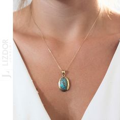 Raw Stone Turquoise Necklace 14k Gold Oval Blue Necklace Oval Turquoise Boho Necklace Vintage Style Pendant Handmade Fine Jewelry Christmas ▶ 𝙋𝙍𝙊𝘿𝙐𝘾𝙏 𝙁𝙀𝘼𝙏𝙐𝙍𝙀𝙎 * 14k Yellow Gold Turquoise Necklace * Turquoise Stone Size: 9.82 mm x 1.63 cm (0.38 x 0.64 in) * Turquoise Necklace Width: 1.32 cm( 0.51 in) * Turquoise Necklace Lenght: 2.40 cm( 0.94 in) * Turquoise Necklace Lenght: 8.30 mm( 0.32 in) * Available in 5 different chain lengths: 42cm (16.5 in), 44cm (17.3 in), 46cm (18.1 in), Luxury Handmade Oval Turquoise Necklace, Turquoise Fine Jewelry, Gold Turquoise Necklace, Real Turquoise Jewelry, Turquoise Jewelry Necklace, Vintage Turquoise Jewelry, Turquoise Stone Jewelry, Ruby Earrings Studs, Turquoise Pendant Necklace