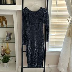 Blue Midi Evening/Party Dress With Sequins Size 4 Blue Midi Party Dress, Blue Long Sleeve Sequin Dress For Formal Occasions, Blue Long Sleeve Sequin Dress For Formal Events, Blue Sequin Bodycon Dress, Blue Bodycon Dress For Party Season, Blue Midi Dress For Party Season, Blue Glamorous Midi Dress For Night Out, Blue Midi Dress For Party Season Night Out, Blue Midi Dress For Night Out Party Season