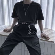 Enby Clothes Ideas, Non Binary Style, Non Binary Outfit Ideas, Non Binary Outfits, Non Binary Fashion, Masculine Outfits, Punk Style Outfits, Alt Clothes, Txt Taehyun