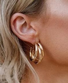 Gold plated big hoops, gold hoops, birthday gift, girlfriends gift When non in wear keep the jewelry in the pouche. Don't use chemicals, soap, and any kind of purfume Trendy Gold-tone Hoop Earrings Gift, Hoops Gold, Girlfriend Gift, Dear Santa, Gold Hoops, Jewelry Earrings Hoops, Girlfriend Gifts, Favorite Jewelry, Birthday Gift