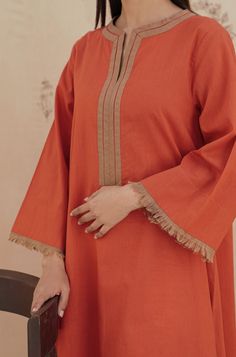 Khadi Kurta, Misha Lakhani, Girls Designer Dresses, Dresses Design, Wedding Decor Style, Linen Fashion, Sleeves Designs For Dresses, Causal Outfits, Hijab Chic