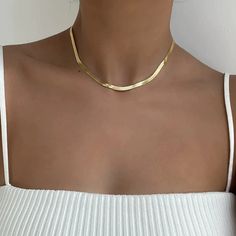 French Herringbone Necklace – Ringified Jewelry Simple Elegant Gold Jewellery, Asthetic Jewellery Silver, Gold Necklace Herringbone, Gold Thick Necklace, Gold Classic Jewelry, Prom Jewellery Gold, Gold Necklace Thick, Stainless Steel Gold Jewelry, Herringbone Gold Necklace