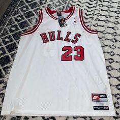 Never Worn Mj Stitched Jersey Jordan Retro Collection 1984-2003 Make An Offer No Defects Classic White Sports Top, Classic White Nike Tops, Nike Michael Jordan, Retro Collection, Nike White, Nike Shirts, Jordan Retro, Michael Jordan, White Nikes