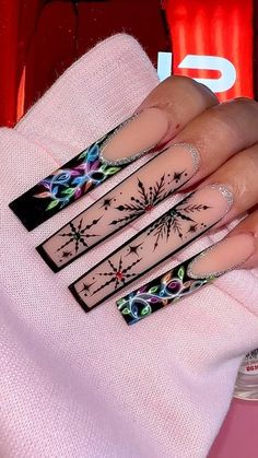 Long Nails For Winter, Neon Christmas Nails, Christmas Lights Nails Design, Trendy Christmas Nails Acrylic, Solid Red Nails, Christmas Light Nail Art, Stiletto Nails Christmas