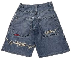 Jnco Shorts, Skate Outfit, Fire Clothes, Outfit Inso, Graphic Pant, Y2k Harajuku, Shorts Y2k, Elegant Pant, Baggy Denim