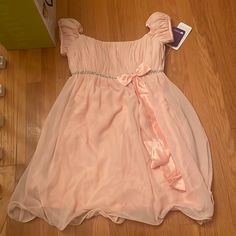 This Is A Short Babydoll Pink Dress, Never Worn (Tags Still On), Bust: 32.50” Waist: 25.50” 50s Babydoll Dress, High Neck Chiffon Dress, 60s Babydoll, Royal Blue Satin Dress, Babydoll Dress Outfit, Pink Babydoll Dress, Dusty Blue Dress, Burgundy Gown, Jjs House