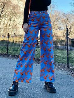 ⚡️Buy Animal Print Wide Leg Pants Blue S under $32.00 in Wide Leg Pants Online. Style: Casual, Street. Color: Blue. Main Material: Polyester, Spandex. Fit Type: Loose fit. Design: Mid Rise Waistline, Allover Print Detail, Zip & Button Fastening, Belt Loops. ✓Free Shipping on all orders over US$69. Y2k Cargo Pants, Printed Wide Leg Pants, Pants Blue, Exclusive Fashion, Leg Pants, Cargo Pants, Fashion Brand, Polyester Spandex, Wide Leg Pants