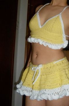 Matching Skirt And Top Set Crochet, Cute Clothes To Crochet, Crochet Sets Women, Crochet Beach Top, Crochet Skirt Set, Tops A Crochet, Crochet Sets, Mode Crochet, Crochet Skirts