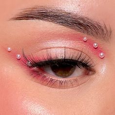 Ringtone Make Up, Cute Makeup Eye Looks, Full Glam Makeup For Brown Eyes, Rhinestone Eye Makeup Hooded Eyes, Light Color Eyeshadow Looks, Pink Makeup Looks For Prom, Pink Makeup For Prom, Eye Crystal Makeup, Angelic Eye Makeup