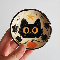 Ceramic Cat Food Dish, Crock A Doodle Pottery Ideas Inspiration, Black Cat Ceramic, Cat Pottery Painting Ideas, Ceramic Painting Halloween, Witchy Pottery Painting, Ceramic Mugs Painting, Pottery Painting Ideas Halloween, Cute Plate Painting Ideas