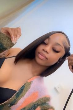 Bob Quick Weave Hairstyles Leave Out, Cute Hair Colors On Black Women, Bob Hairstyle With Highlights, Bob With A Swoop, Cute Short Wigs For Black Women, Red And Black Bob Black Women, Deep Side Part Bob Wig, Short Black Wig Hairstyles, Wig Short Hairstyles