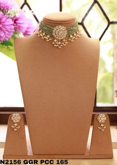 Mint Polki Choker/ Indian Jewelry/ Indian Necklace/ Indian Choker/ Indian Wedding Necklace Set/ Kundan Choker - Etsy Indian Wedding Necklace, Polki Choker, Indian Choker, Wedding Necklace Set, Kundan Choker, Green Beaded Necklace, Necklace Indian, Indian Necklace, Indian Jewelry Sets