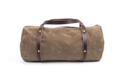 WILLIAM WAXED CANVAS WEEKENDER DUFFLE BAG Carry On Bag Size, Waxed Canvas Duffle Bag, Canvas Duffle Bag, Carry On Size, Leather Duffle Bag, Leather Duffle, Waxed Canvas, Carry On Bag, Day Trip