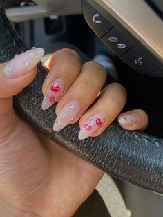 Lip Design On Nails, Lip Nail Designs Kiss, Lip Nails, Nail Inspo Almond, Plain Acrylic Nails, Aurora Nails, Kiss Nails, Punk Nails, Simple Gel Nails