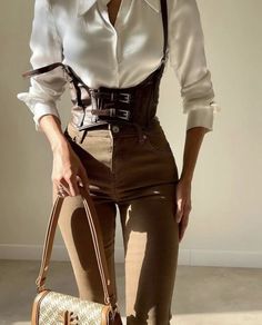 Gaun Koktail, Woman Suit Fashion, Fashion Mistakes, Mode Inspo, Edgy Outfits, Mode Vintage, Suit Fashion, Mode Inspiration, Amelie