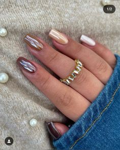 October Fall Nails, Trendy Fall Nail Designs, Chrome Nail Colors, 2024 Color Trends, Cute Fall Nails, Short Fall Nails, Chrome Tips, Brown Nails Design, Velvet Nails