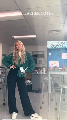 Outfits For Working In A School, Teaching Placement Outfits, Teacher Outfits College, Teacher Outfits For Spring, Teacher School Outfits, Teacher Placement Outfit, Teacher Outfits Australia, School Volunteer Outfit, Choir Teacher Outfits