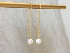 Pearl Earrings,Genuine Freshwater Pearl Threader Earrings,June Birthstone,Wedding Jewelry,Bridesmaid Earring Chain, Pearl Threader Earrings, Earrings Pearl Drop, Herkimer Diamond Earrings, Dinosaur Necklace, Wedding Bridesmaid Jewelry, Simple Pearl, Thread Earrings, Spike Earrings