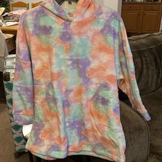 Dreamlfe By Us Angels Girls Pink/Purple And Green Tie Dye Pullover Fleece Long Sweatshirt Medium 10-12 New With Tags Multicolor Fleece Hoodie Top, Multicolor Fleece Hoodie, Multicolor Hoodie For Loungewear, Multicolor Hoodie Sweatshirt For Loungewear, Multicolor Hoodie Tops For Loungewear, Multicolor Hooded Top For Loungewear, Hooded Multicolor Tops For Loungewear, Hooded Multicolor Loungewear Tops, Purple Hooded Sweatshirt For Loungewear