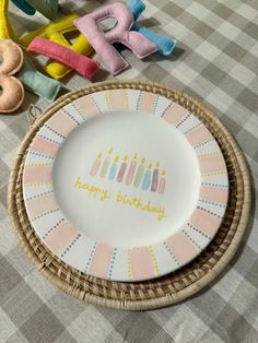 hand-painted birthday plate with pastel colors Birthday Plate Ideas Girl, Birthday Cake Plate Design, First Birthday Plate Diy, Clay Plate Painting Ideas