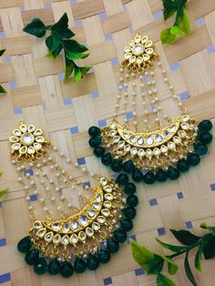 Just rs 750+$...tnnqbuc... Kundan chandbaali pasa design earring with colourfull crystal pearls and beads Diy Earrings Easy, Silver Bridal Earrings, Bridal Jewelery, Kundan Bangles, Traditional Jewellery, Bridal Bangles, Kundan Earrings, Diy Wire Jewelry, Handmade Fashion Jewelry