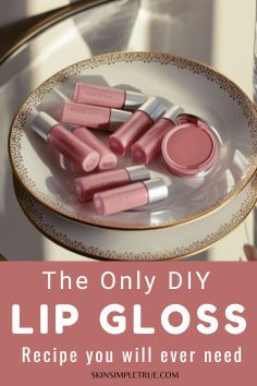 lip gloss diy homemade Homemade Lip Gloss Recipe, Lip Gloss At Home, Diy Skincare Routine, Naturally Plump Lips, Homemade Exfoliating Scrub, Lip Gloss Recipe, Gloss Diy, Diy Lip Balm Recipes