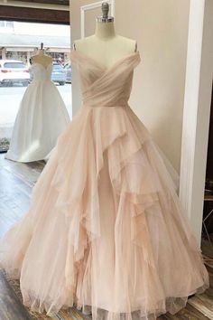 Alternative Bridesmaid Dresses, Tulle Formal Dress, Prom Dress Tulle, Tulle Long Prom Dress, Ruffle Prom Dress, Blush Wedding Dress, Off Shoulder Wedding Dress, Tulle Wedding Gown, Tulle Evening Dress