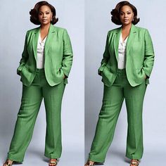 Pinterest Female Officiant Attire Wedding, Business Professional Plus Size, Plus Size Professional Outfits, Pant Suits For Women Business, Officiant Attire, Smart Business Casual, Plus Size Professional, Plus Size Suit, Work Attire Women