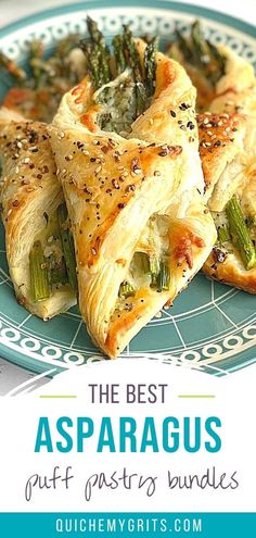 A plate of asparagus bundles! Asparagus Puff Pastry Bundles, Puff Pastry Bundles, Asparagus Puff Pastry, Puff Pastry Recipes Savory, Easy Puff Pastry Recipe, Savory Puff Pastry, Easy Pastry Recipes, Prosciutto Asparagus, Puff Pastries