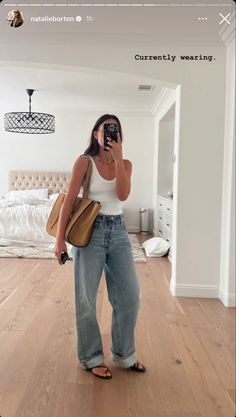 Minimalist Chic Summer Outfit, Basic Elevated Outfits, Cute Fall Outfits Warm Weather, Basic Denim Jeans With Relaxed Fit, Basic Cotton Jeans For Everyday, Relaxed Fit Everyday Jeans, Basic Everyday Cotton Jeans, Weekend Date Outfit, San Francisco Summer Outfit