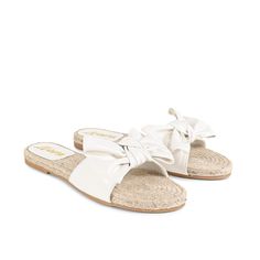 Add some fun and flair to your summer wardrobe with BOW-tiful faux leather band bow sandals! These playful sandals feature a rounded open toe and are easy to slide on for effortless style. Make a statement and be BOW-tiful! Plus Size Belts, Bow Sandals, Belt Purse, White Bow, Leather Band, Summer Wardrobe, Sale House, Open Toe, Effortless Style