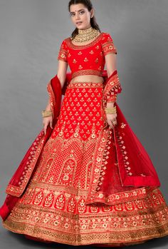 Latest Designer Bridal Wedding Wear Heavy Lehenga Choli. LEHENGA FABRIC: Satin BLOUSE FABRIC: Satin DUPATTA: Soft Net COLOR: Red SIZE: upto 42 inches Bust and Waist WORK: Thread, Gota, Dori, Zarkan embroidery Bonus offer - Receive a free mystery gift with your order. Stitching Option - We will email you the measurement guide to confirm your size. SHIPPING: The product will be shipped within 1 - 2 weeks from the date of purchase. Product is returnable if un-Stitched This product qualifies for fre Satin Dupatta, Satin Lehenga, Heavy Lehenga, Bridal Lehenga Online, Red Lehenga Choli, Indian Wedding Lehenga, Bridal Lehenga Designs, Indian Lehenga Choli, Lehenga Fabric