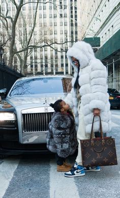 Life Goals Pictures Dreams Inspiration, Vision 2023, Stile Kylie Jenner, Manifest Board, Mommy Daughter Outfits, Mom Goals, Board Pictures, Flipagram Instagram, Future Mommy