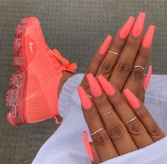 Coloured Acrylic Nails, Neon Coral Nails, Nails Guide, Bright Summer Acrylic Nails, Neon Summer, French Pedicure, Nagellack Trends, Coral Nails, Summer Manicure