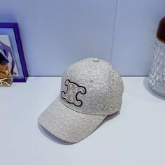 Celine star with the latest baseball cap Fashion trends, high-end workmanship! Every hat is made with heart! Unusual quality, both men and women Baseball Cap Fashion, Baseball Caps Fashion, Cap Fashion, Men And Women, Stars