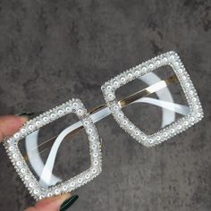 SPECIFICATIONS  Style: Square  Style: Diamond Eyewear Sunglasses  Place Of Origin: China (Mainland)  Origin: Mainland China  Name: ICGUAA  Model Number: LY-2154  Lenses Optical Attribute: Gradient,Photochromic,UV400  Lenses Optical Attribute: Gradient,UV400  Lenses Material: Plastic  Lenses Material: Polycarbonate  Lens Width: 52 mm  Lens Height: 58 mm  Item Type: Eyewear  Item Type: Eyewear  Gender: Women  Gender: WOMEN  Frame Material: Plastic  Frame Material: Plastic  Eyewear Type: Sunglasses Sun Glasses Women, Transparent Sunglasses, Glasses Fashion Women, Casual Rings, Fashion Oversized, Sunglasses Women Vintage, Vintage Fine Jewelry, Glasses Women, Choker Pendant