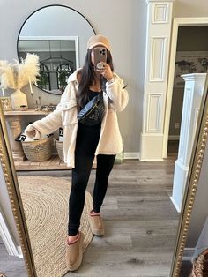 Cozy Early Fall Outfits, Cozy Shacket Outfit, Black Vest And Hoodie Outfit, Outfits With Leggings Mid Size, Jumpsuits For Women Fall, Leggings With Shacket Outfit, Shacket Winter Outfit, Trendy Cozy Outfits, Fall Outfits 2023 Comfy