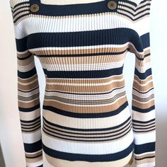 Great Quality Sweater Pictures Front And Back Trendy Tommy Hilfiger Tops For Fall, Tommy Hilfiger Black Tops For Fall, Black Tommy Hilfiger Tops For Fall, Tommy Hilfiger Sweater, Colorful Sweaters, Women's Sweater, Tommy Hilfiger, Sweaters For Women, Black White