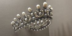 Empress Eugenie's Pearl Tiara Empress Eugenie, Elegant Pearl Jewelry, Pearl Tiara, Royal Tiaras, Punk Princess, June Birthday, The Louvre, Napoleon Iii