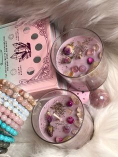 Crystal Candles Candle Obsession, Crystal Vibes, Crystal Aesthetic, Aesthetic Candles, Cute Candles, Candle Aesthetic, Candle Business, Witch Aesthetic, Crystal Candles