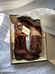 Tecovas Aesthetic, Real Cowgirl Boots, Pretty Cowgirl Boots, Cowgirl Boot Aesthetic, Cool Cowboy Boots, Cowboy Boots Aesthetic, Cute Cowboy Boots, Cow Boy Boots, Cow Girl Boots