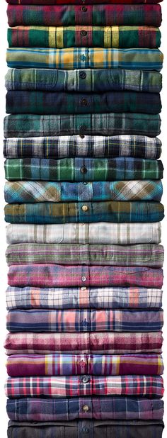 Casual Shirts For Men Fashion Ideas, Men’s Flannel, Stack Of Clothes, Flannel Shirts For Men, Flannel Outfits Men, Flannel Shirt Men, Flannel Shirt Outfit, Guys Fashion Casual, Flannel Outfits