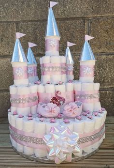 Princess Diaper Cakes, Pink Baby Shower Cake, Diaper Gifts, Idee Babyshower, Baby Shower Baskets, Fairy Castle, Nappy Cake, Baby Shower Crafts