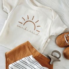 Infant Onesie Ideas, Gender Neutral Kids Clothes, Baby Fashion Newborn, Hipster Baby Clothes, Newborn Bodysuit, Boho Baby Girl, Gender Neutral Clothes