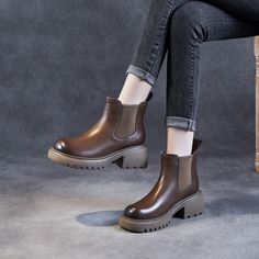 Gender: Women Item Type: Boots Main Material: Cow Leather Style: Casual, Classic, Retro Season: Spring, Autumn Heel Type: Wedge Outsole Material: Rubber Heel Height: High Heel (6 cm) Size Length cm inch 35 22.5 8.86 36 23 9.06 37 23.5 9.25 38 24 9.45 39 24.5 9.65 40 25 9.84 Tube Top Dress, Leather Style, Leather Wedges, Wedge Boots, Heel Type, Rubber Heels, Brown Boots, Leather Fashion, Cow Leather