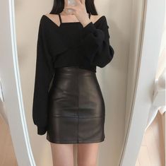 Classic Outfit Aesthetic, Classic Outfits For Women, Grunge Outfit, Academia Fashion, Cute Skirt Outfits, Classic Outfit, Everyday Luxury, Korean Girl Fashion, Outfit Style