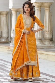 Orange Rayon Embellished Sharara Set Design by Scakhi at Pernia's Pop Up Shop 2023 Ridhima Bhasin, Sharara Set, Wear Green, Indian Fashion Designers, Pernia Pop Up Shop, Guest Outfit, Set Design, Pop Up Shop, Salwar Kameez