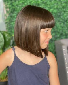 30 Little Girl Haircuts for Your Precious Girl Med Length Haircuts, Center Part Hairstyles, Toddler Girl Haircut, Day Hairstyles, Classic Haircut, Girls Short Haircuts, Girl Hairstyle, Summer Haircuts