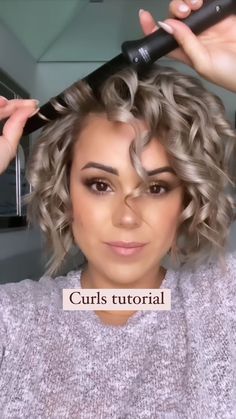 Ekaterina Guerra | Short Hairstyles + Makeup | #curls ❤️‍🔥 I’ve been curling my hair like this for yearsss. I like how I can enjoy the curls for days without adding extra heat everyday. … | Instagram How To Do Curls For Short Hair, Short Holiday Hair, Shoulder Length Hair Curls, Tight Curls Short Hair, Long Bob With Curls, Curling A Bob Haircut, How To Do Curls, Curlers For Short Hair, Curls For Medium Length Hair